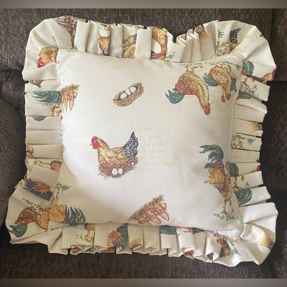 Farmhouse Chicken Print Accent Pillow